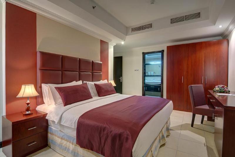 Ewan Ajman Suites Hotel Habitación foto